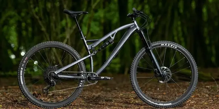 Best Full-Suspension Mountain Bikes Under $1000: A Comprehensive Guide